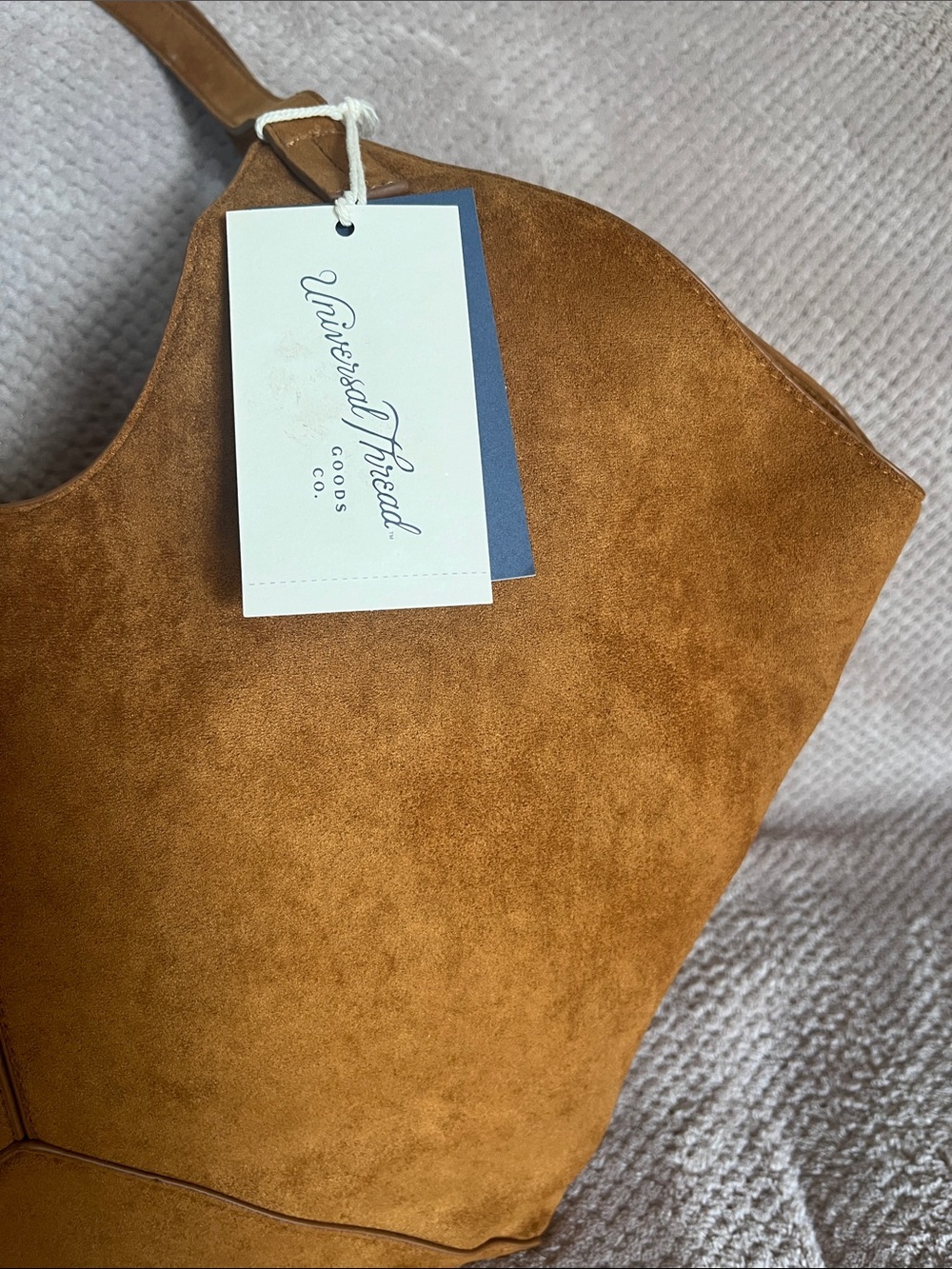 Universal Thread Suede Tote in Camel - Picture 2 of 8